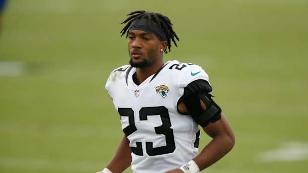 Jaguars CB C.J. Henderson
